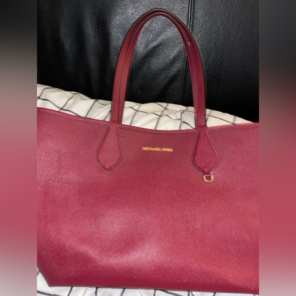 Michael Kors Saige Reversible Medium Tote Bag Shoulder Handbag and clutch Only - Picture 10 of 16
